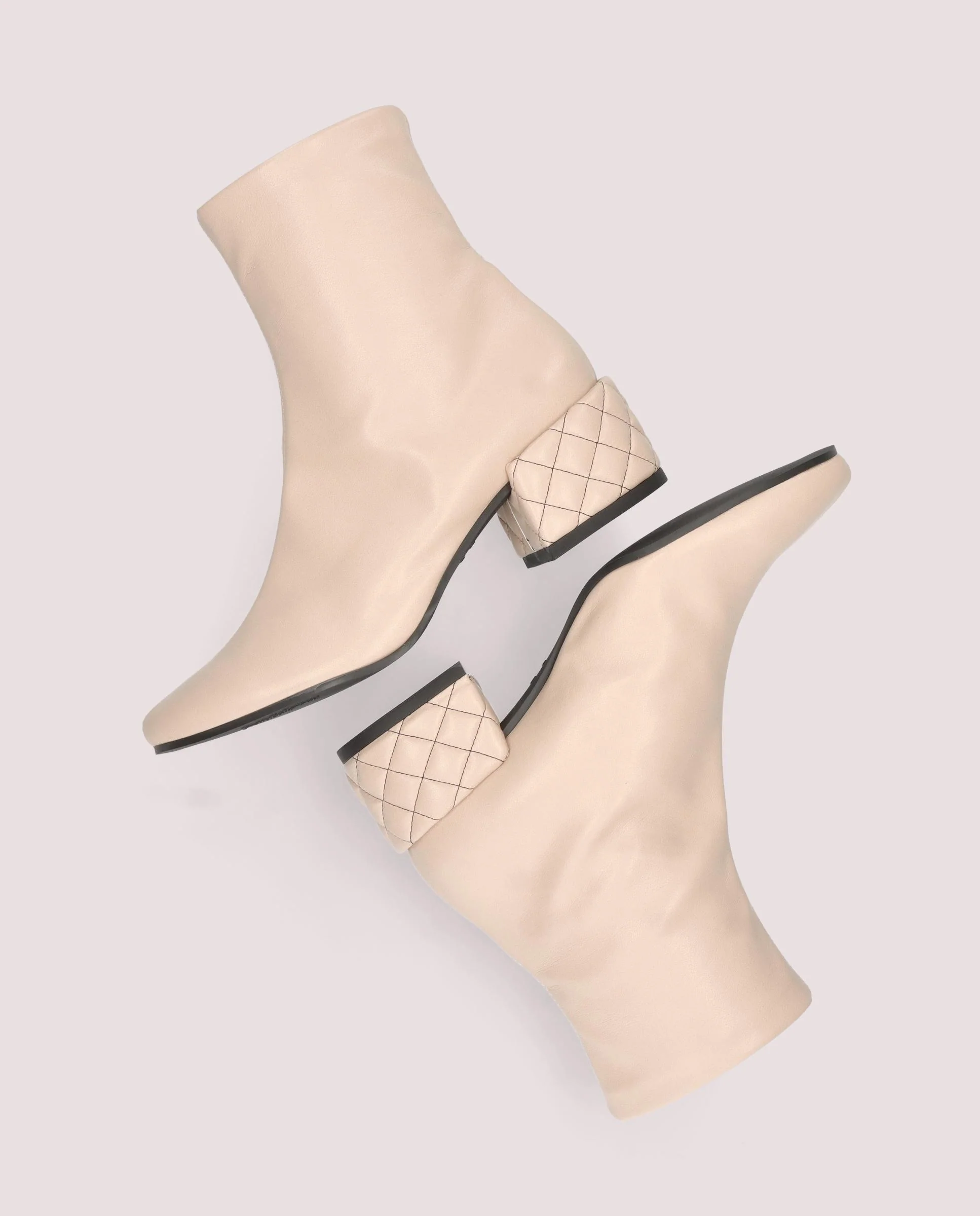 Botines Jendayi Beiges Tejidos - Image 4